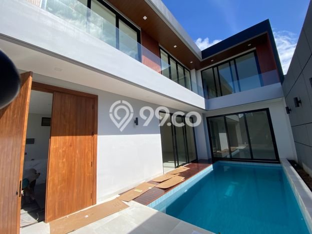 LOKASI TERBAIK! Vila di , Ukuran 200m2m², Kawasan Asri dan aman LOKASI TERBAIK! Vila di , Ukuran 200m2m², Kawasan Asri dan aman