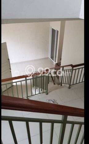 Dijual Cepat Rumah 3 KT 4 KM di Gading Serpong, Tangerang Dijual Cepat Rumah 3 KT 4 KM di Gading Serpong, Tangerang