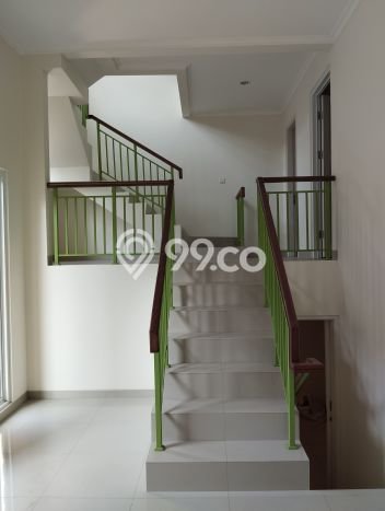 Dijual Cepat Rumah 3 KT 4 KM di Gading Serpong, Tangerang Dijual Cepat Rumah 3 KT 4 KM di Gading Serpong, Tangerang