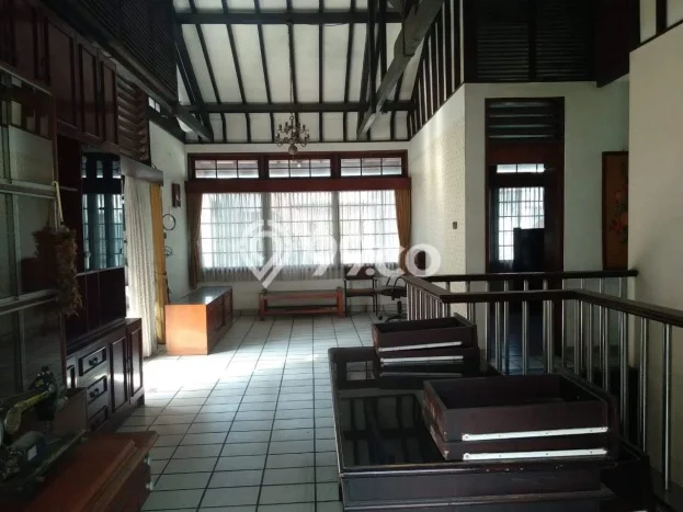 Dijual Hunian Mewah dengan Fasilitas Sekitar Komplit di Kebayoran Baru, Jakarta Selatan Dijual Hunian Mewah dengan Fasilitas Sekitar Komplit di Kebayoran Baru, Jakarta Selatan