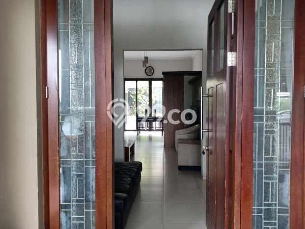 Hunian Mewah LB 240m2 Siap Huni Desain Elegan di Kota Baru Parahyangan, Bandung Hunian Mewah LB 240m2 Siap Huni Desain Elegan di Kota Baru Parahyangan, Bandung