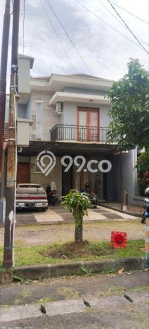 Rumah Luxury Modern Tanpa Renovasi di Bandung Kota Bandung Rumah Luxury Modern Tanpa Renovasi di Bandung Kota Bandung