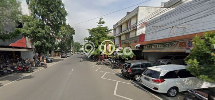 Ruko Dijual di Bandung LT 420m2 & LB 420m2 Lokasi Terbaik! Ruko Dijual di Bandung LT 420m2 & LB 420m2 Lokasi Terbaik!
