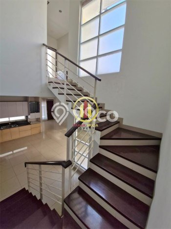 Dijual Rumah Eksklusif 4 KT di Taman Kopo Indah, Bandung Dijual Rumah Eksklusif 4 KT di Taman Kopo Indah, Bandung