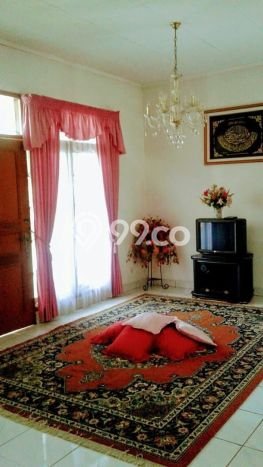 Jual Rumah Mewah Elegan Dengan View Cantik di Setiabudi, Bandung Jual Rumah Mewah Elegan Dengan View Cantik di Setiabudi, Bandung