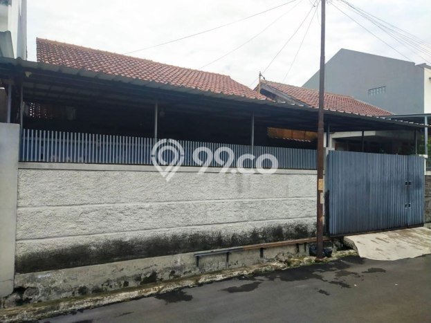 LIMITED OFFER! Rumah Premium di , Luas 218m2m² LB 100m2m² LIMITED OFFER! Rumah Premium di , Luas 218m2m² LB 100m2m²