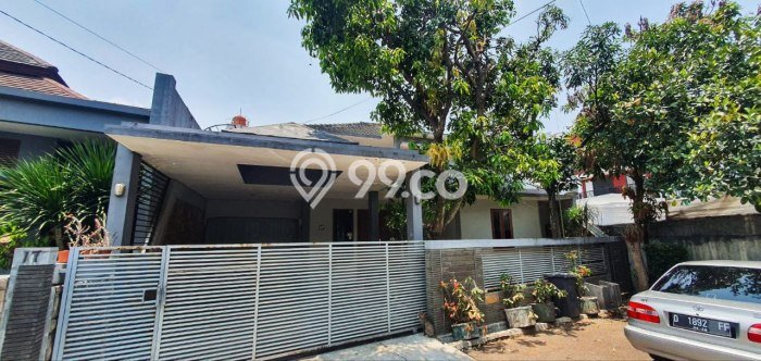 Jual Rumah Luas Elegan Dengan View Eksklusif di Buah Batu, Bandung Jual Rumah Luas Elegan Dengan View Eksklusif di Buah Batu, Bandung