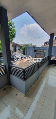 Jual Rumah Luas Elegan Dengan View Eksklusif di Buah Batu, Bandung Jual Rumah Luas Elegan Dengan View Eksklusif di Buah Batu, Bandung