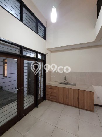 Rumah Mewah Dijual LT 180m2 di Batununggal, Bandung Rumah Mewah Dijual LT 180m2 di Batununggal, Bandung