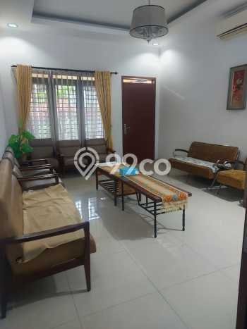 NEW LISTING! Rumah Strategis di Turangga, Luas 258m2m² Bangunan 200m2m² NEW LISTING! Rumah Strategis di Turangga, Luas 258m2m² Bangunan 200m2m²