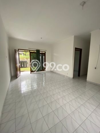 Rumah kawasan Lembang, Bandung, Luas 251m2m² LB 150m2m² Rumah kawasan Lembang, Bandung, Luas 251m2m² LB 150m2m²