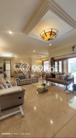 Rumah Luxury Modern Tanpa Renovasi di Dago Bandung Rumah Luxury Modern Tanpa Renovasi di Dago Bandung