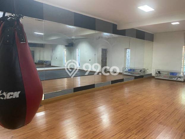 Hunian Eksklusif Siap Huni LT 160m2 di Antapani, Bandung Hunian Eksklusif Siap Huni LT 160m2 di Antapani, Bandung