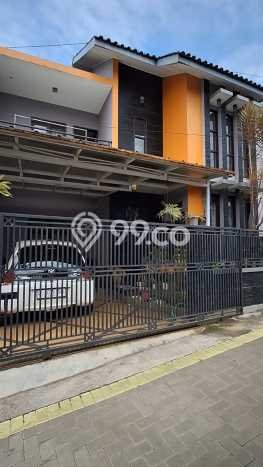Rumah Menguntungkan di Cimahi, Dekat Kawasan Bisnis, Bandung - 4 Kamar Tidur Rumah Menguntungkan di Cimahi, Dekat Kawasan Bisnis, Bandung - 4 Kamar Tidur