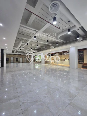 Unit Kantor Disewakan di Lebak Bulus di Area Ramai & Strategis Unit Kantor Disewakan di Lebak Bulus di Area Ramai & Strategis