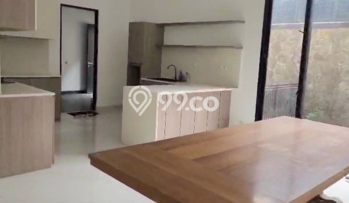Ready to Use! Premium House LT 383m2 Desain Elegan di Alam Sutera Ready to Use! Premium House LT 383m2 Desain Elegan di Alam Sutera