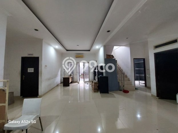 Gudang Dijual di Prime Area Jakarta Utara Luas 400m2 Gudang Dijual di Prime Area Jakarta Utara Luas 400m2