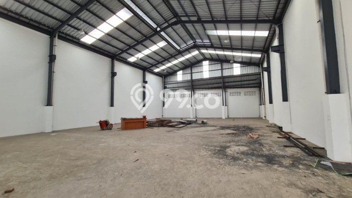 Gudang Disewa di Cipondoh, Tangerang, LT 800m2 / LB 643m2 Gudang Disewa di Cipondoh, Tangerang, LT 800m2 / LB 643m2