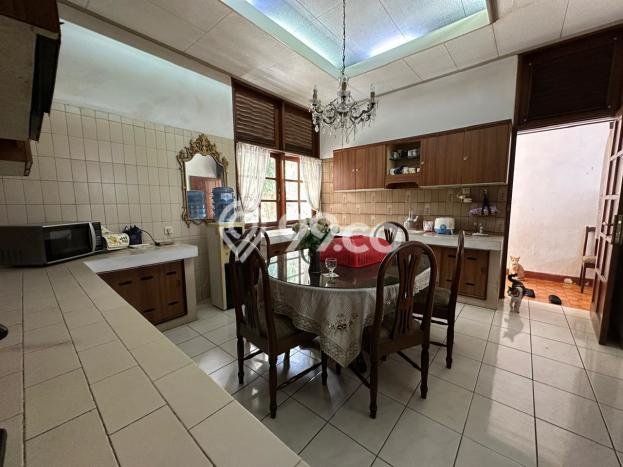 For Sale! Luxury House LT 871m2 Desain Modern di Pondok Indah For Sale! Luxury House LT 871m2 Desain Modern di Pondok Indah