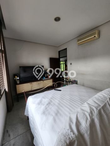 Siap Huni Hunian Elit 6 Kamar di Pondok Aren Dekat ke Mana Pun Siap Huni Hunian Elit 6 Kamar di Pondok Aren Dekat ke Mana Pun