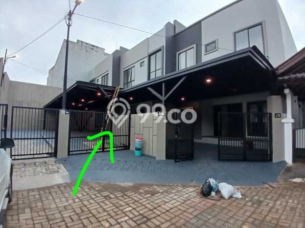 Rumah Mewah Siap Huni LT 158m2 di Serpong, Tangerang Selatan Rumah Mewah Siap Huni LT 158m2 di Serpong, Tangerang Selatan