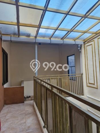 Siap Huni Rumah Mewah 3 Kamar di Cisauk Dekat ke Mana Pun Siap Huni Rumah Mewah 3 Kamar di Cisauk Dekat ke Mana Pun