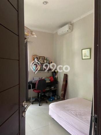 Dijual Rumah 3 Kamar Lokasi Strategis Nyaman dan Strategis di Serpong Dijual Rumah 3 Kamar Lokasi Strategis Nyaman dan Strategis di Serpong