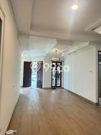 Disewakan Segera Rumah Kondisi Baik di Area Serpong, Tangerang Selatan Disewakan Segera Rumah Kondisi Baik di Area Serpong, Tangerang Selatan