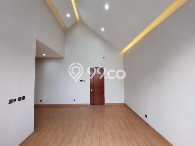 Jual Rumah Bagus Siap Huni LB 230m2 di Serpong Utara, Tangerang Selatan Jual Rumah Bagus Siap Huni LB 230m2 di Serpong Utara, Tangerang Selatan