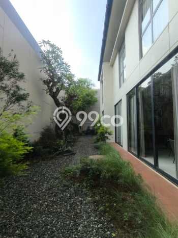 Rumah Mewah Siap Huni LT 336m2 di Cisauk, Tangerang Rumah Mewah Siap Huni LT 336m2 di Cisauk, Tangerang