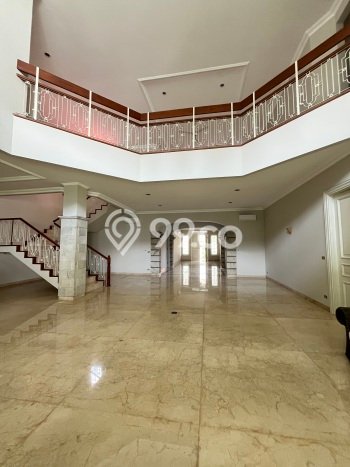 Rumah Modern Dikontrakkan di Menteng Jakarta Pusat Lokasi Sangat Strategis Rumah Modern Dikontrakkan di Menteng Jakarta Pusat Lokasi Sangat Strategis