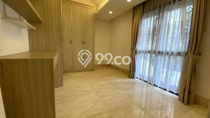 Hunian Strategis Disewakan 3 Kamar di Menteng Bisa Nego Hunian Strategis Disewakan 3 Kamar di Menteng Bisa Nego