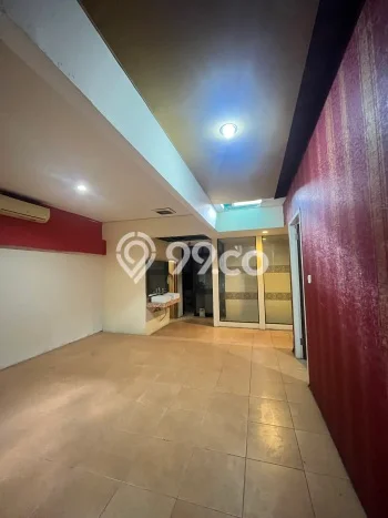 FOR RENT! Ruko di Warung Buncit Cocok untuk Bisnis 300m2 FOR RENT! Ruko di Warung Buncit Cocok untuk Bisnis 300m2