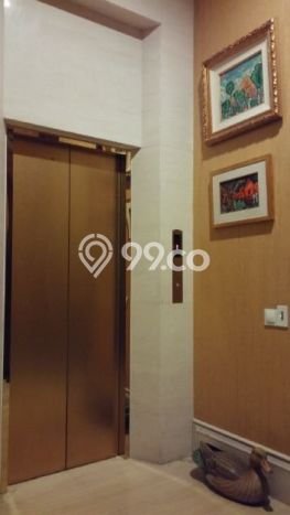 Siap Huni Hunian Elit 5 Kamar di Menteng Dekat ke Mana Pun Siap Huni Hunian Elit 5 Kamar di Menteng Dekat ke Mana Pun