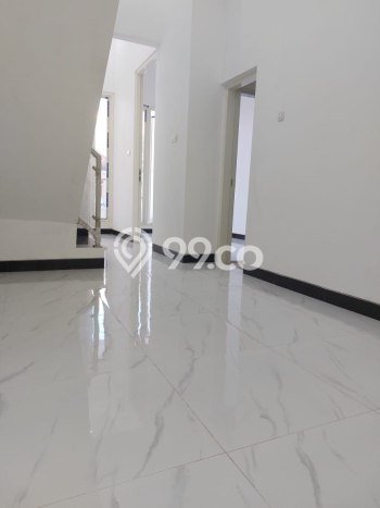 Dijual Rumah Strategis Bagus Punya 4 KT di Mulyorejo Surabaya SHM Dijual Rumah Strategis Bagus Punya 4 KT di Mulyorejo Surabaya SHM