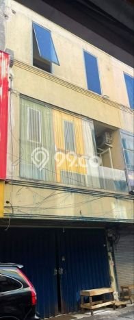 Ruko Bagus Dijual LB 180m2 Lokasi Strategis Surabaya Area Cocok untuk Berbisnis Ruko Bagus Dijual LB 180m2 Lokasi Strategis Surabaya Area Cocok untuk Berbisnis