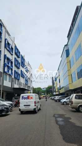 Lokasi Strategis! Dijual Ruko Bisnis di Kelapa Gading, Jakarta Utara Kondisi Bagus Lokasi Strategis! Dijual Ruko Bisnis di Kelapa Gading, Jakarta Utara Kondisi Bagus