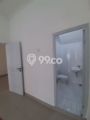 KESEMPATAN EMAS! Rumah di Duri Kosambi, Jakarta Barat, Luas 90m² Bangunan 99m² KESEMPATAN EMAS! Rumah di Duri Kosambi, Jakarta Barat, Luas 90m² Bangunan 99m²