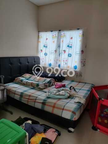 Disewakan! Rumah 2 Kamar Tidur &
2 Kamar Mandi di Green Lake City, Jakarta Barat Disewakan! Rumah 2 Kamar Tidur &
2 Kamar Mandi di Green Lake City, Jakarta Barat