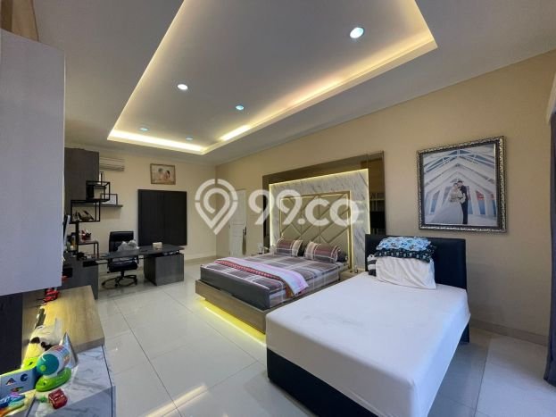 Rumah di Metro Permata, Luas 258m², LB 370m² Rumah di Metro Permata, Luas 258m², LB 370m²