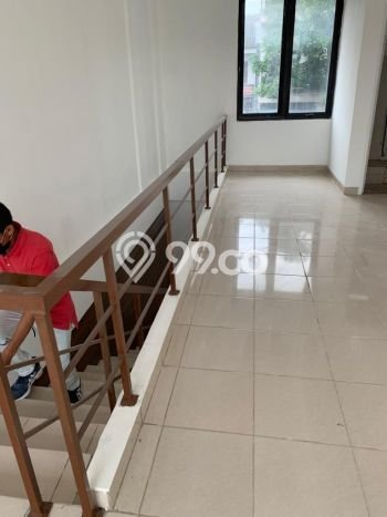 Ruko di Graha Raya Pinggir jalan raya 60M² Bagus & Terawat Ruko di Graha Raya Pinggir jalan raya 60M² Bagus & Terawat