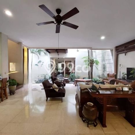 Rumah Lokasi Strategis di Permata Hijau, Jakarta Selatan, Luas 438m² LB 264m² Rumah Lokasi Strategis di Permata Hijau, Jakarta Selatan, Luas 438m² LB 264m²