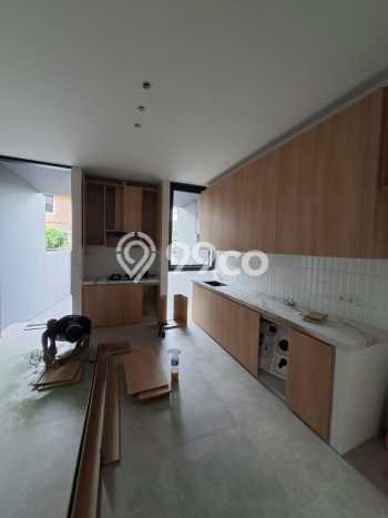 Ready to Use! Premium House LT 72m2 Desain Modern di Joglo Ready to Use! Premium House LT 72m2 Desain Modern di Joglo