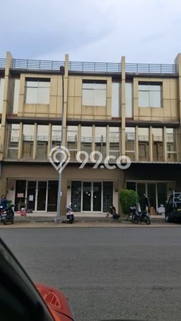 Ruko Dijual Lokasi Emas di Cipondoh Luas 202m2 Ruko Dijual Lokasi Emas di Cipondoh Luas 202m2