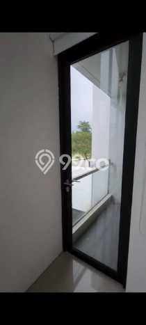 Disewakan! Rumah 4 Kamar Tidur &
3 Kamar Mandi di Duri Kosambi, Jakarta Barat Disewakan! Rumah 4 Kamar Tidur &
3 Kamar Mandi di Duri Kosambi, Jakarta Barat