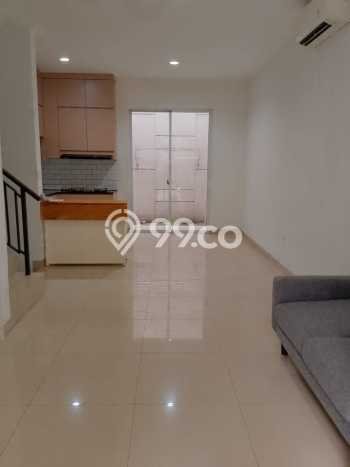 HUNIAN PILIHAN! Rumah di Green Lake City, 5 KT, Area Asri, LT 90m² Bangunan 120m² HUNIAN PILIHAN! Rumah di Green Lake City, 5 KT, Area Asri, LT 90m² Bangunan 120m²