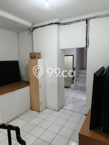 Ruko Dijual di Jakarta Barat LT 72m2 & LB 324m2 Lokasi Terbaik! Ruko Dijual di Jakarta Barat LT 72m2 & LB 324m2 Lokasi Terbaik!