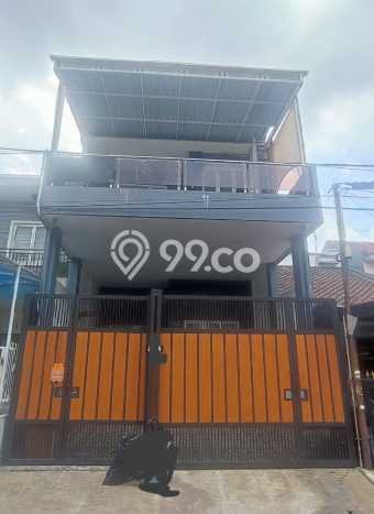 Rumah Elit Modern Tanpa Renovasi di Citra Garden Jakarta Barat Rumah Elit Modern Tanpa Renovasi di Citra Garden Jakarta Barat
