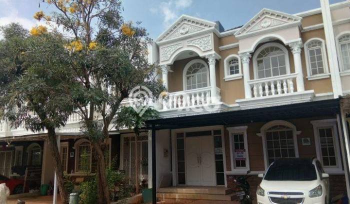 Rumah Mewah LB 150m2 Siap Pakai Desain Elegan di Green Lake City, Jakarta Barat Rumah Mewah LB 150m2 Siap Pakai Desain Elegan di Green Lake City, Jakarta Barat
