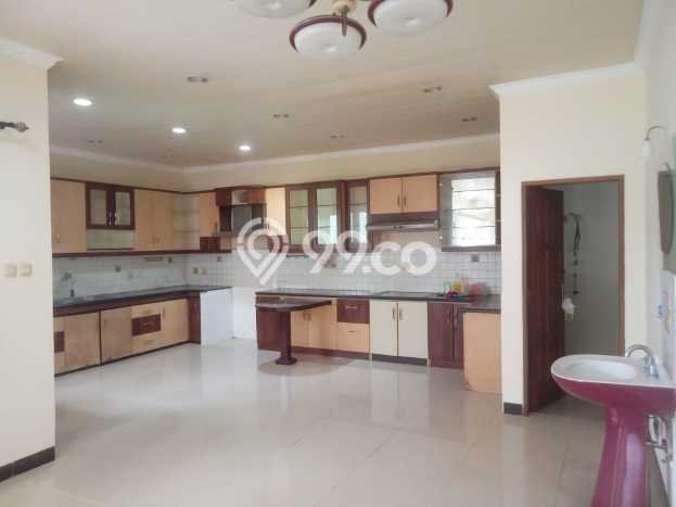 Rumah Luxury Modern Tanpa Renovasi di Alam Sutera Tangerang Rumah Luxury Modern Tanpa Renovasi di Alam Sutera Tangerang